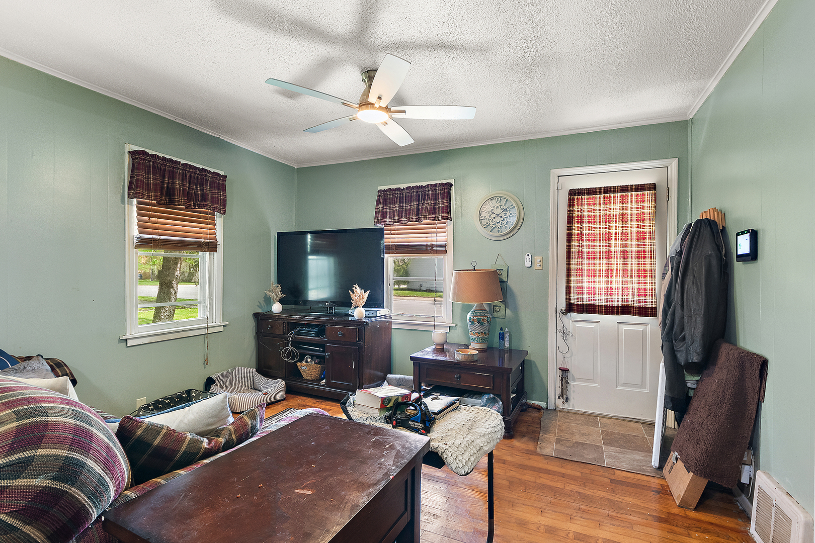 123 S Elm Street, Manteno, IL 60950