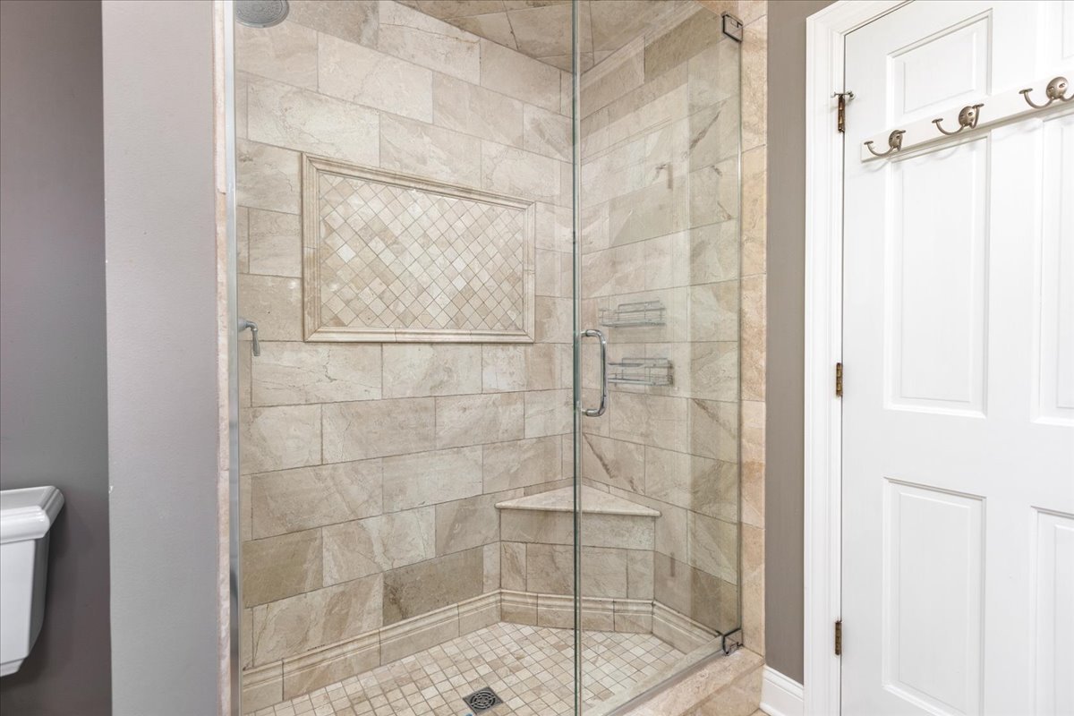 6191 Shorewood Court, Lisle, IL 60532