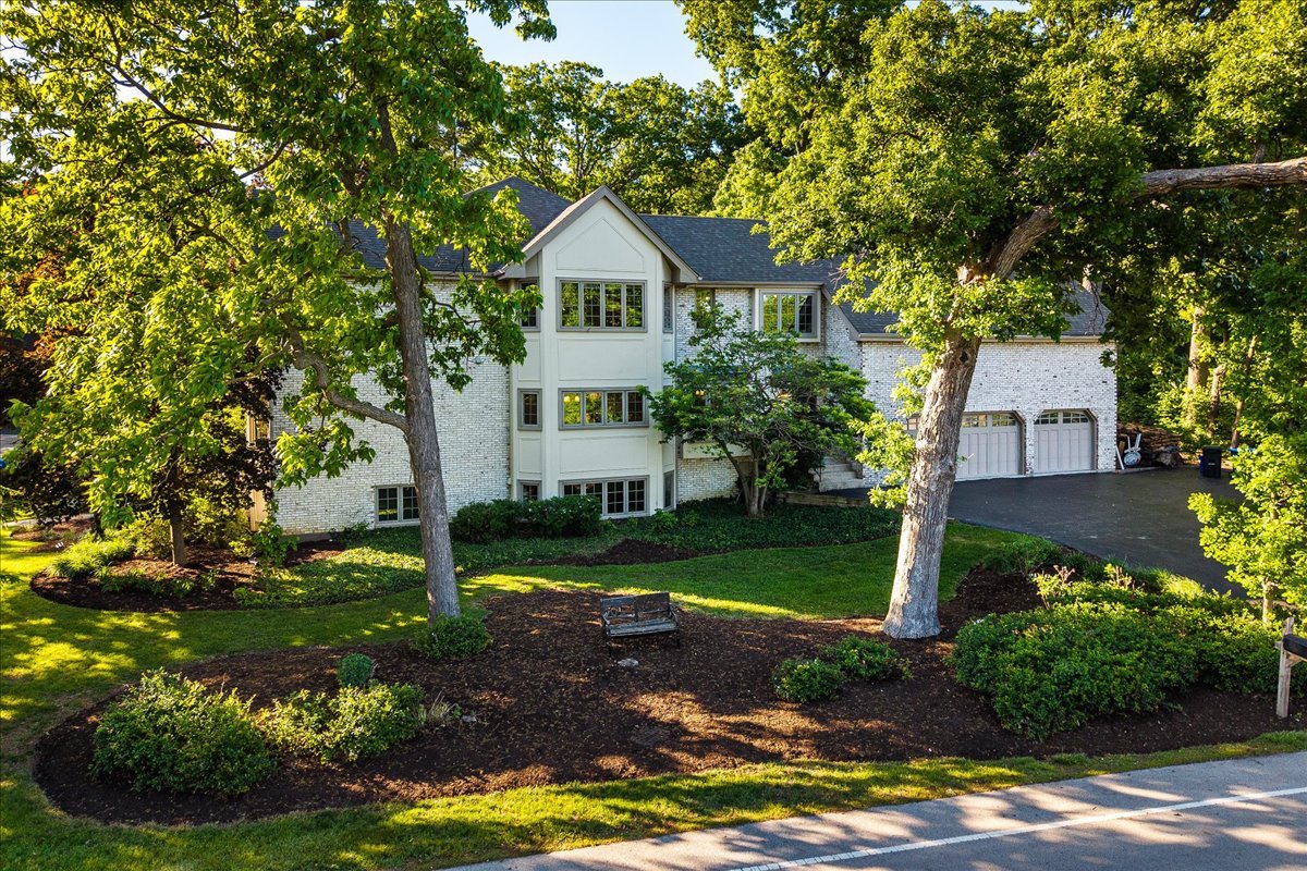 6191 Shorewood Court, Lisle, IL 60532