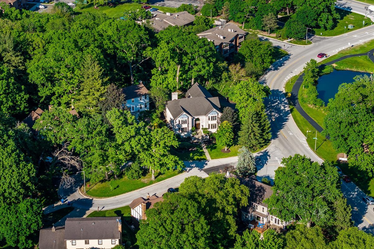 6191 Shorewood Court, Lisle, IL 60532