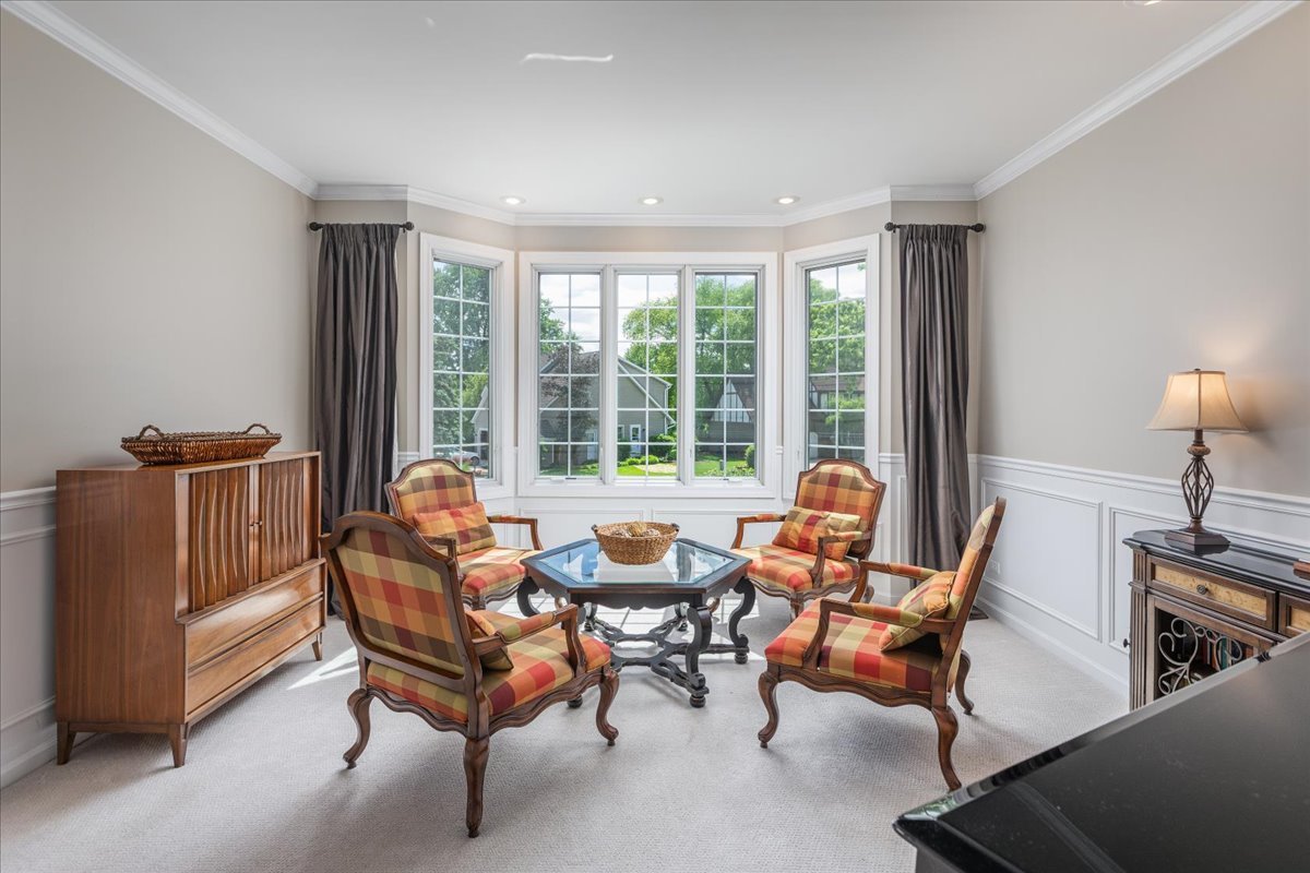 6191 Shorewood Court, Lisle, IL 60532