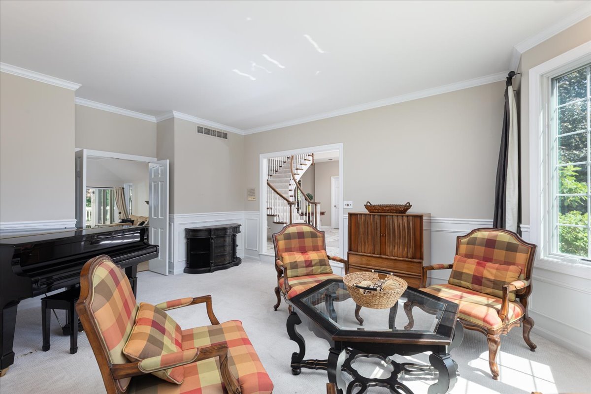 6191 Shorewood Court, Lisle, IL 60532