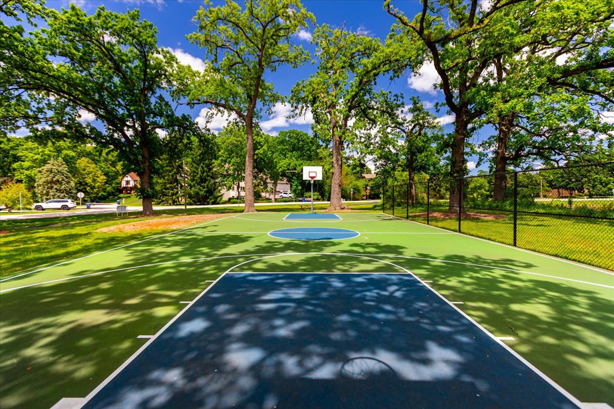 6191 Shorewood Court, Lisle, IL 60532