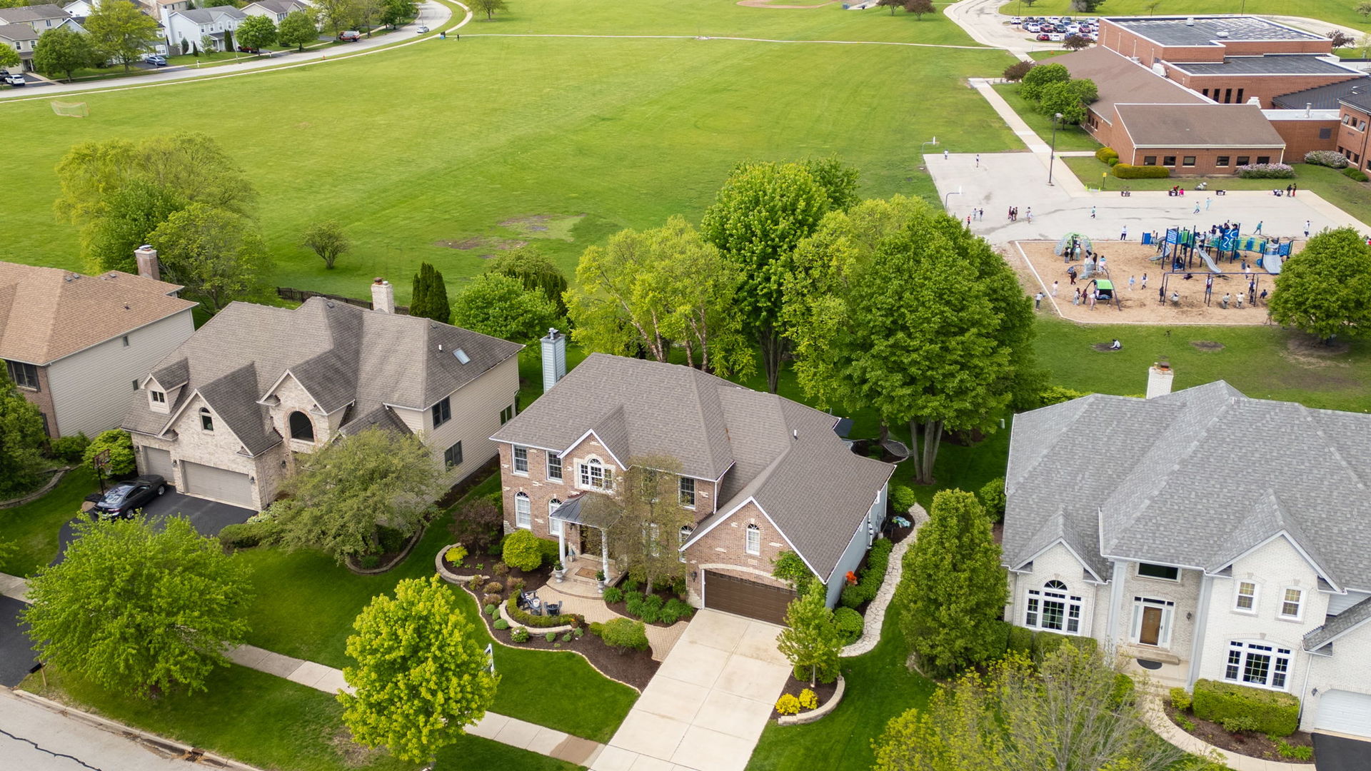 2523 Skylane Drive, Naperville, IL 60564