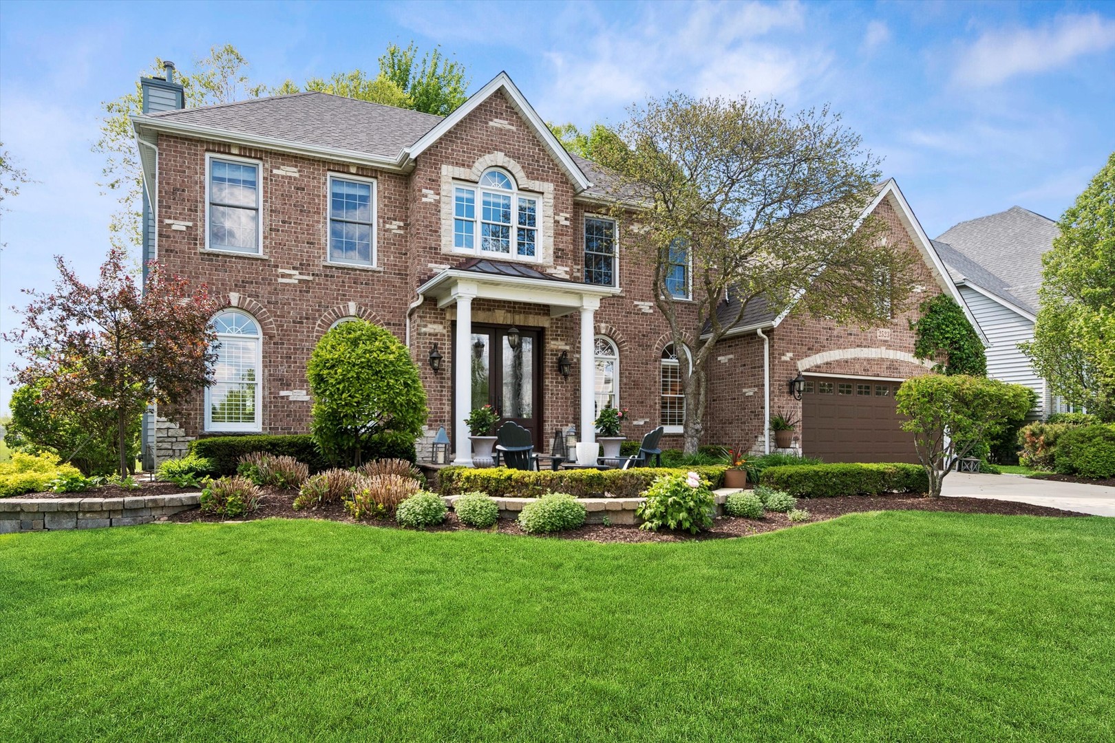 2523 Skylane Drive, Naperville, IL 60564