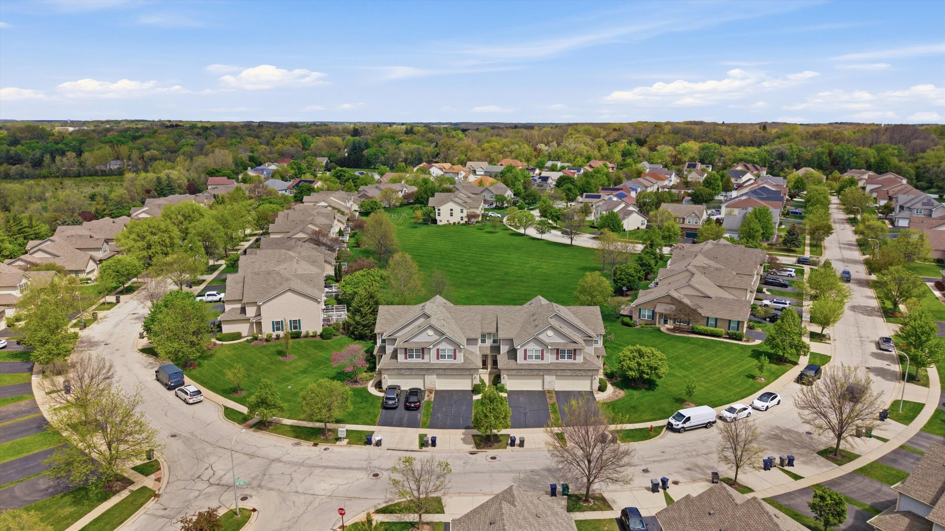 918 Oak Ridge Boulevard, Elgin, IL 60120
