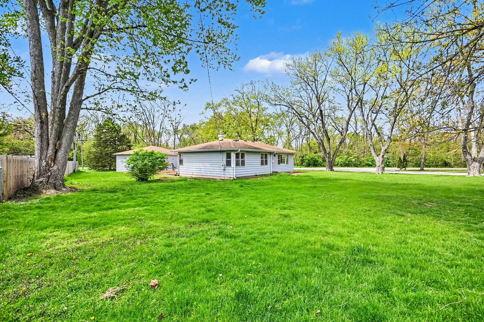 539 Lincoln Street, Algonquin, IL 60102