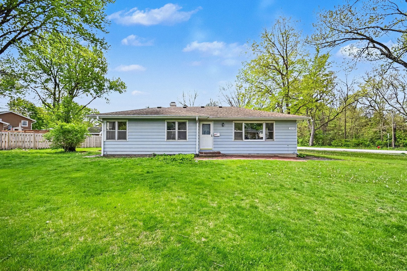 539 Lincoln Street, Algonquin, IL 60102
