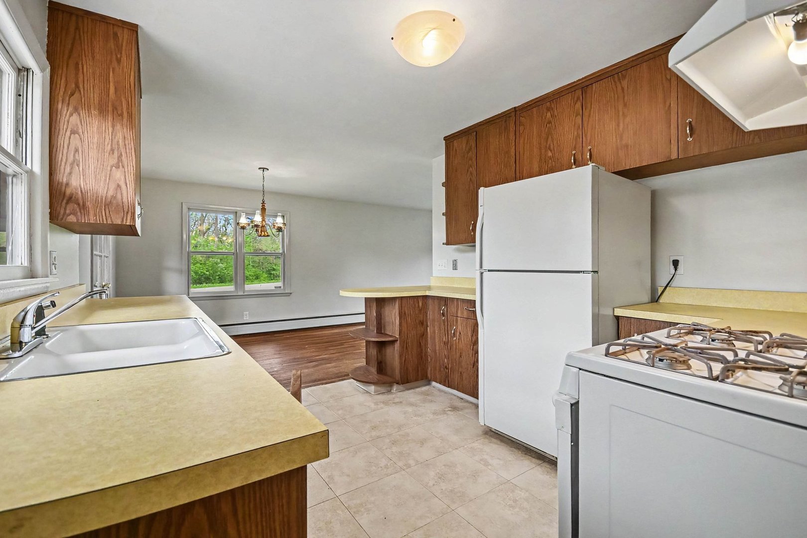 539 Lincoln Street, Algonquin, IL 60102