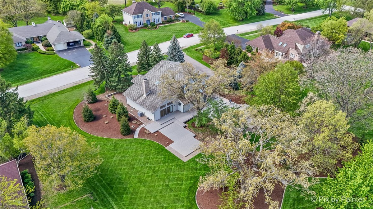 28W300 Flanders Lane, Winfield, IL 60190