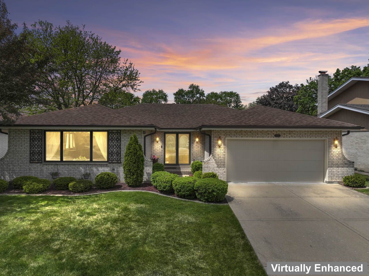 404 S Helena Avenue, Mount Prospect, IL 60056