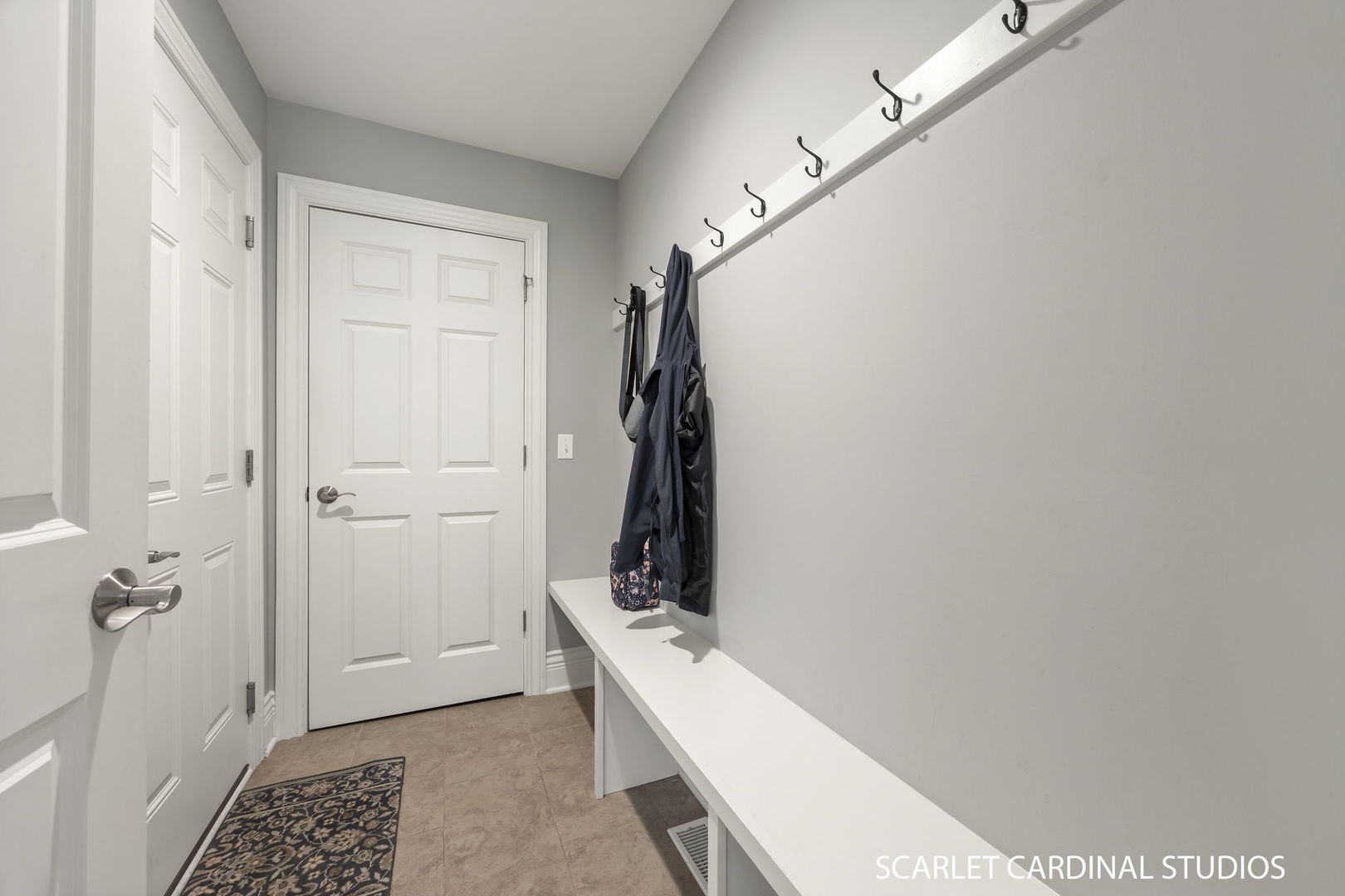 2010 Canterbury Place, Wheaton, IL 60189