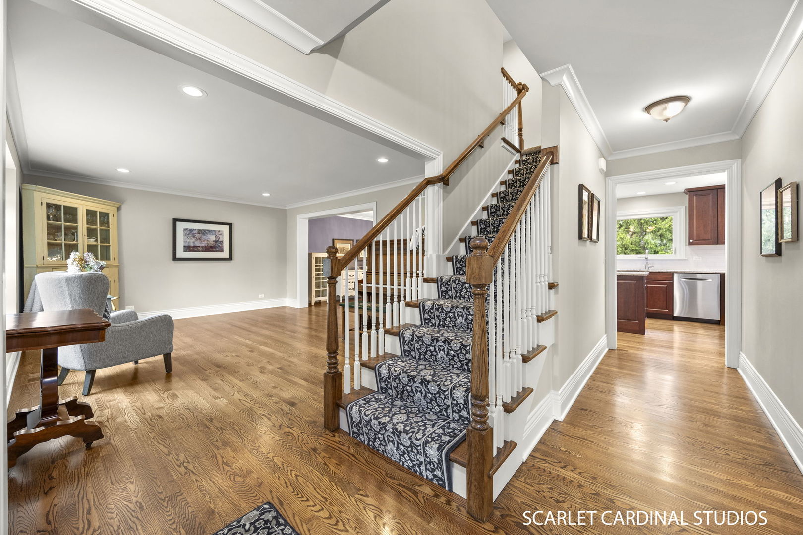 2010 Canterbury Place, Wheaton, IL 60189
