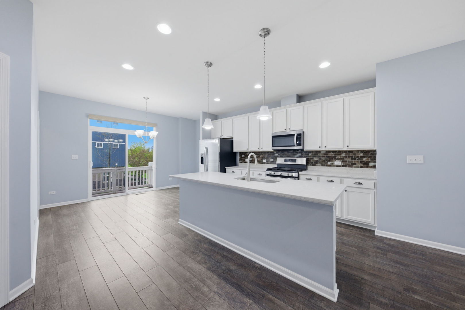 4158 Irving Road, Aurora, IL 60504