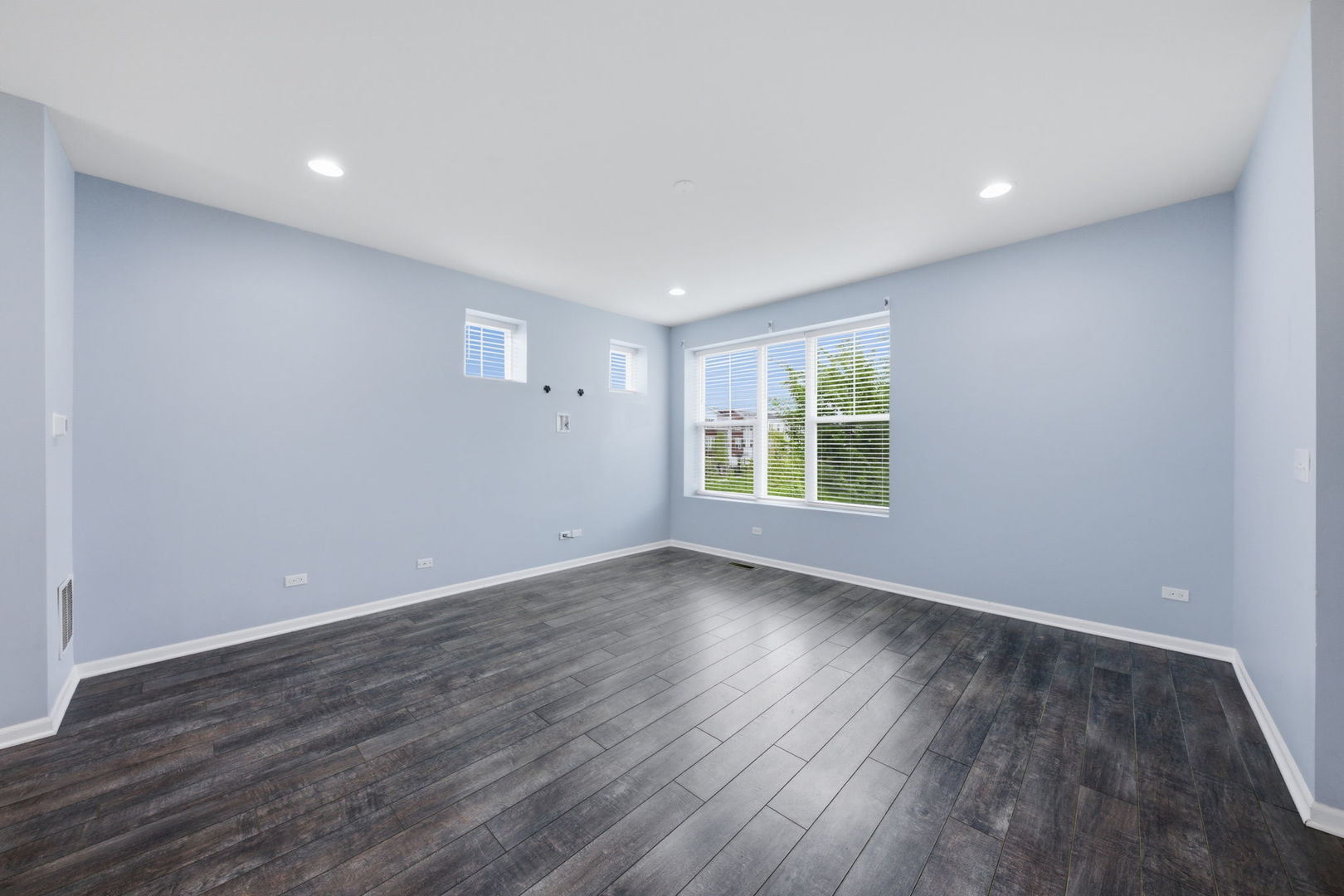 4158 Irving Road, Aurora, IL 60504