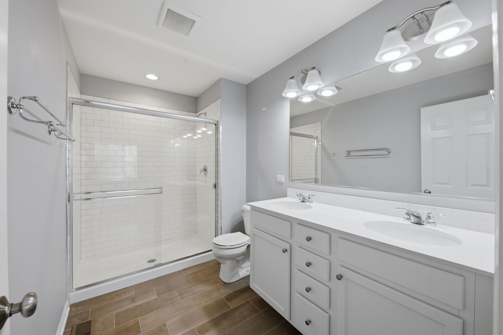 4158 Irving Road, Aurora, IL 60504