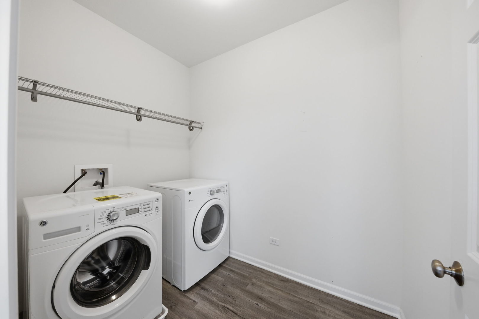 4158 Irving Road, Aurora, IL 60504