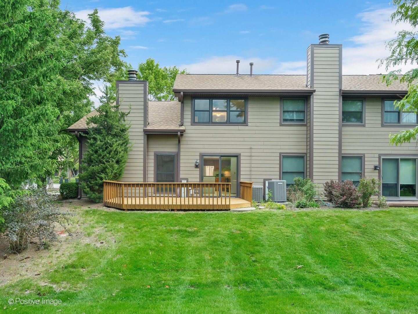 131 White Birch Lane, Westmont, IL 60559