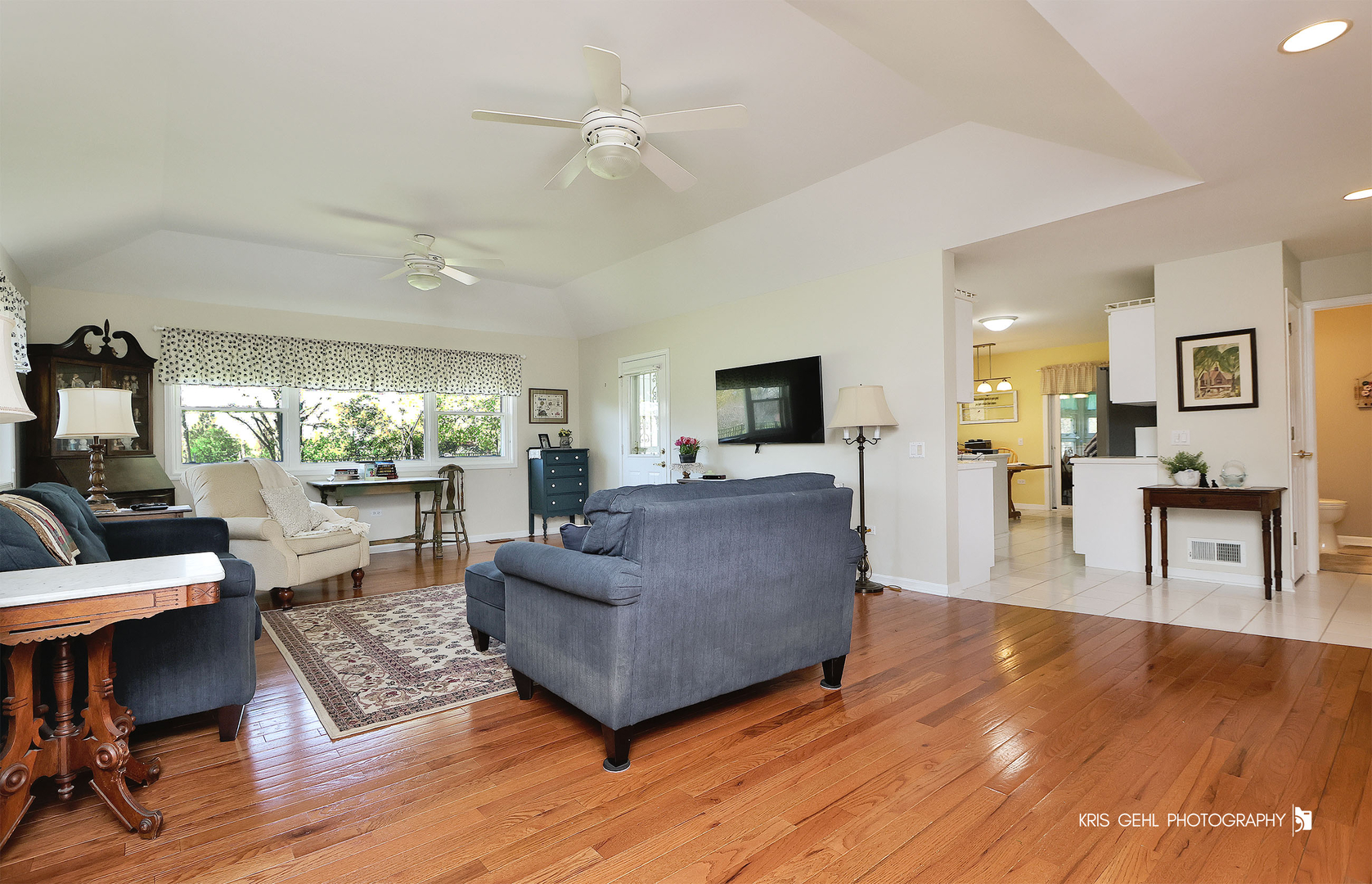 9209 Anthony Lane, Spring Grove, IL 60081