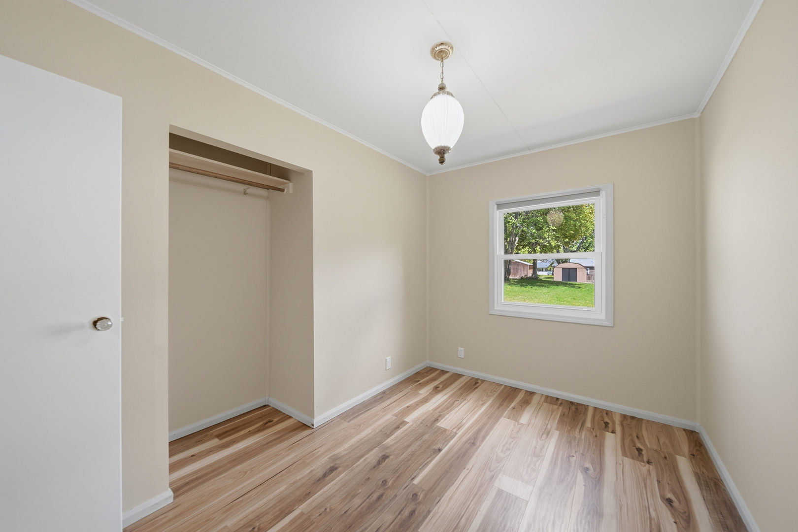 1107 University Street, Dixon, IL 61021