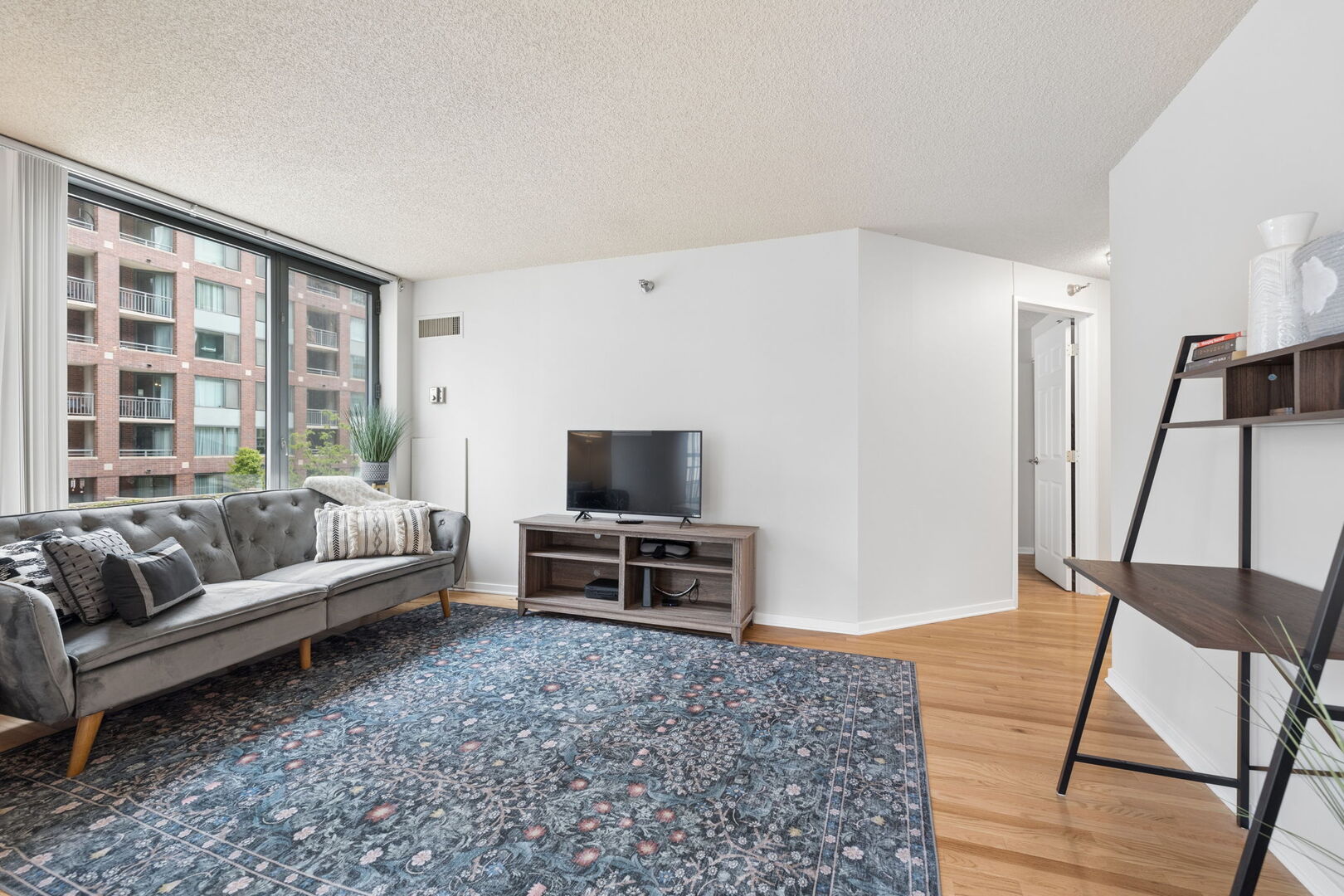 440 N Mcclurg Court #402S, Chicago, IL 60611