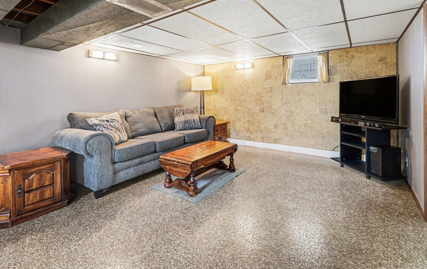 3648 Washington Street, Lansing, IL 60438