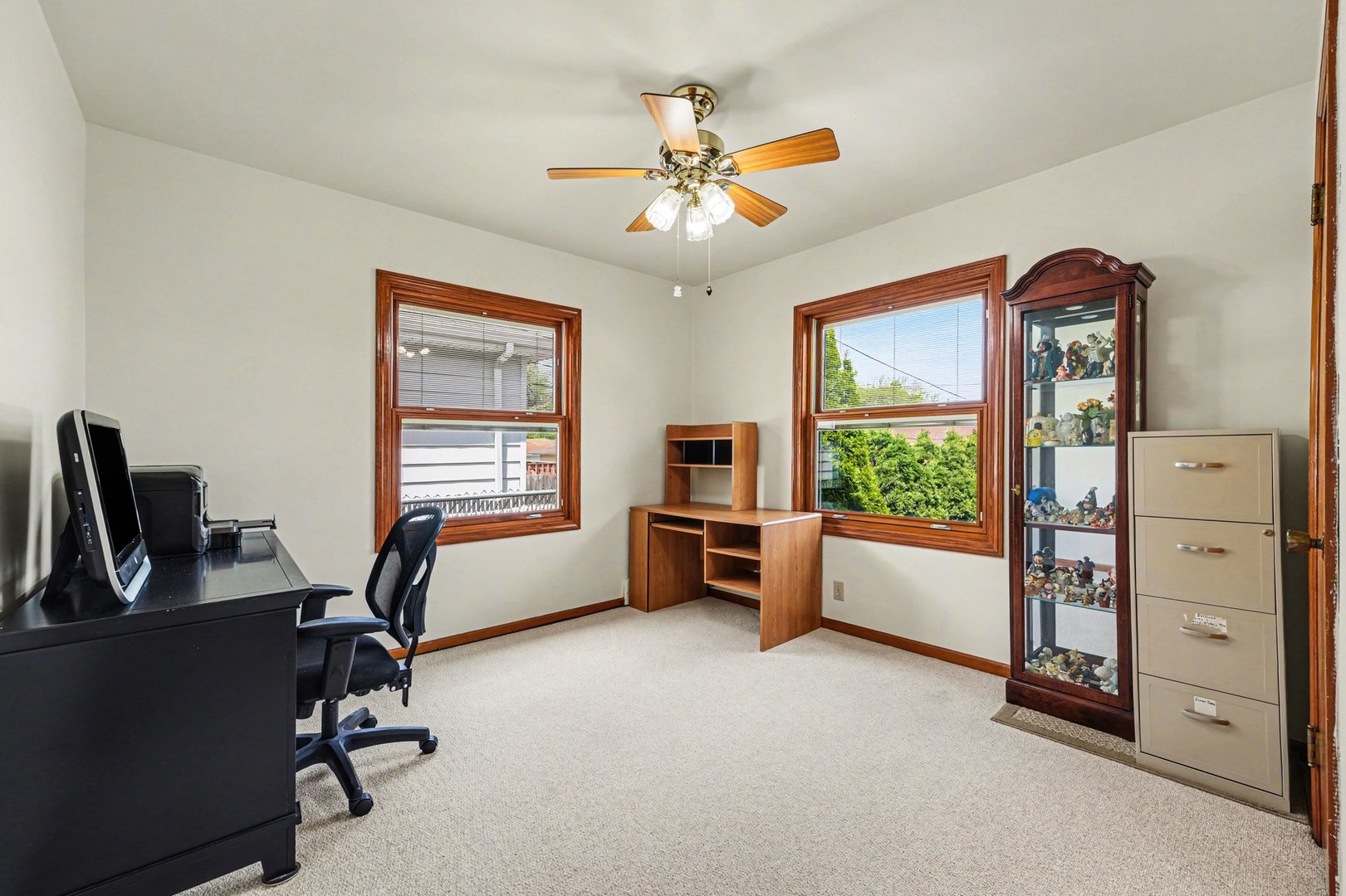 3648 Washington Street, Lansing, IL 60438