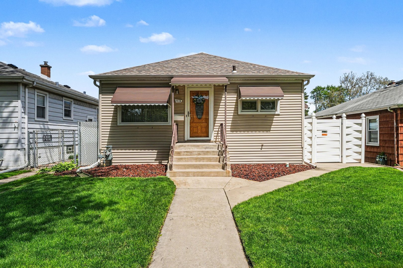 3648 Washington Street, Lansing, IL 60438