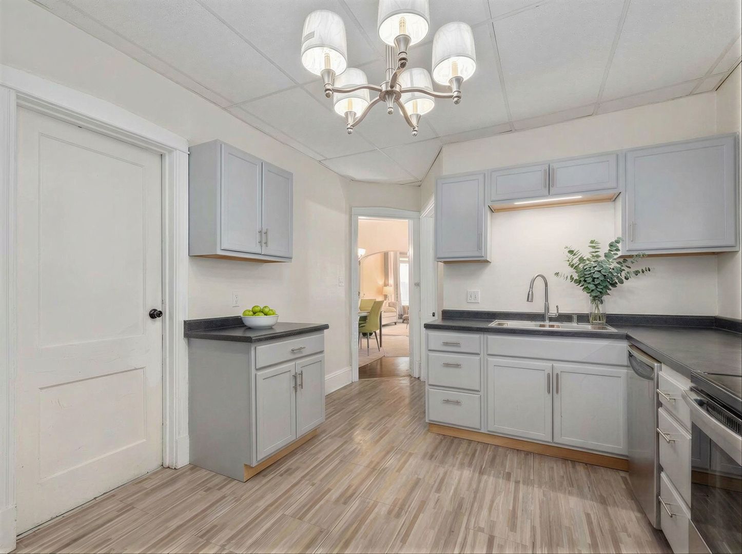 6217 S Claremont Avenue, Chicago, IL 60636