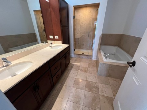 5121 S Kimbark Avenue #1W, Chicago, IL 60615