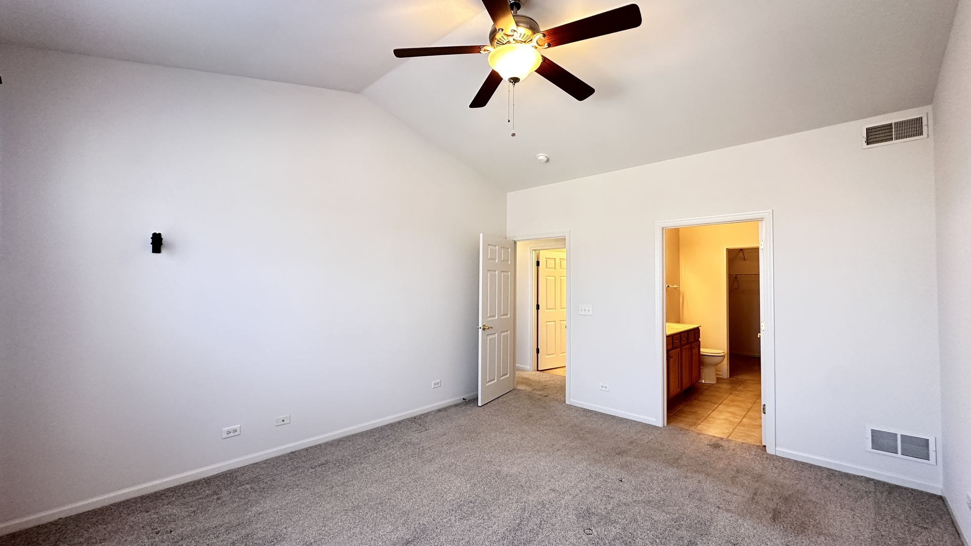 1535 Reserve Lane #1535, DeKalb, IL 60115