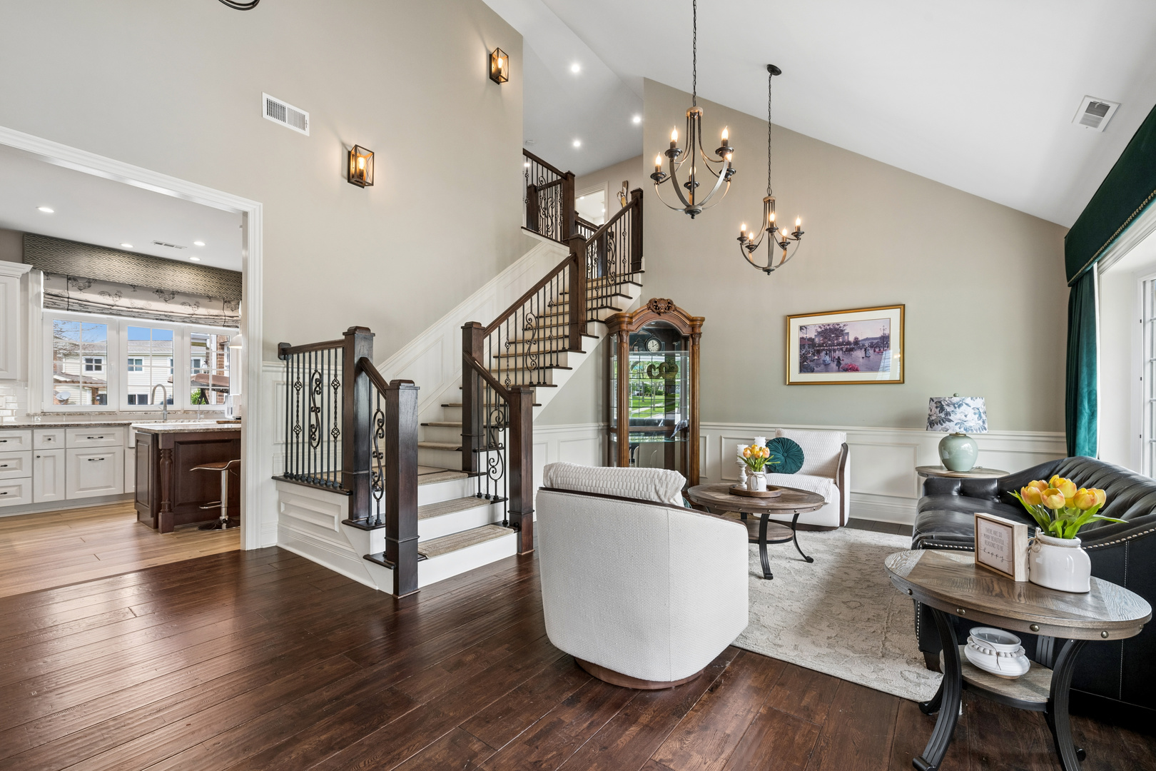 1024 Parker Drive, Schaumburg, IL 60194