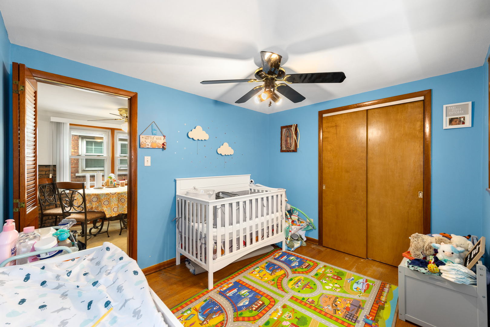 5305 S Menard Avenue, Chicago, IL 60638