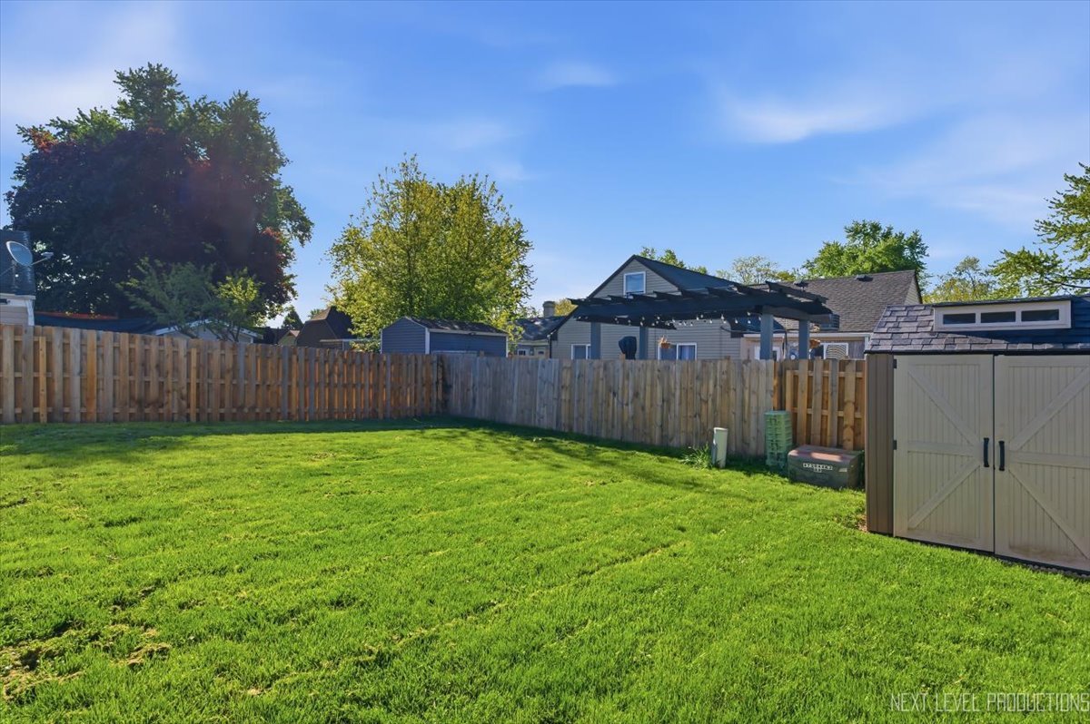 156 Tealwood Road, Montgomery, IL 60538