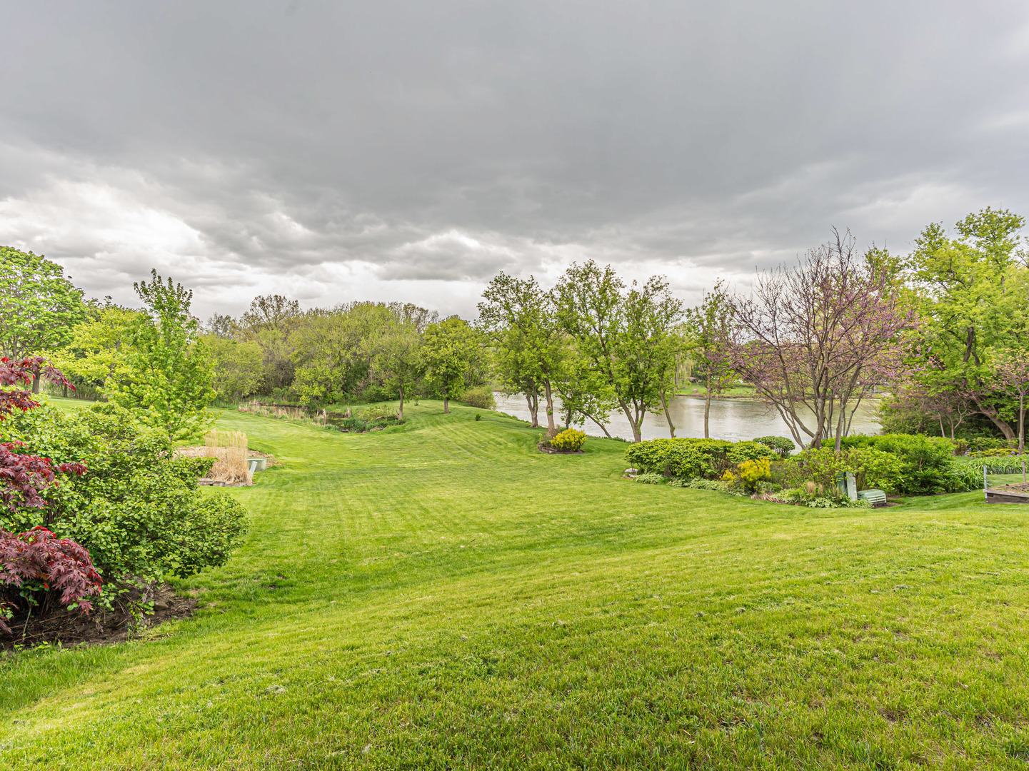 904 Warwick Lane, Lake Zurich, IL 60047