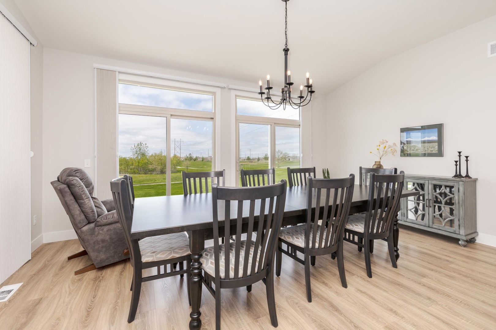 1903 Dunraven Road, Bloomington, IL 61704