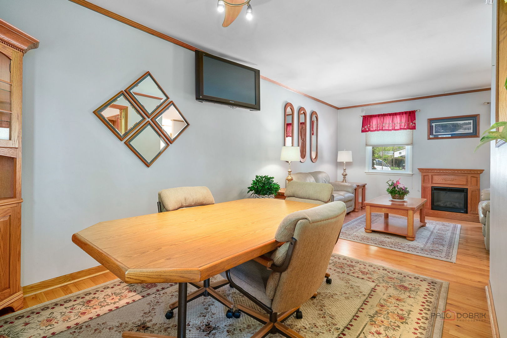 615 E Golf Road, Libertyville, IL 60048