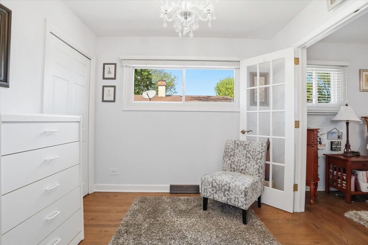 758 7TH Avenue, Libertyville, IL 60048