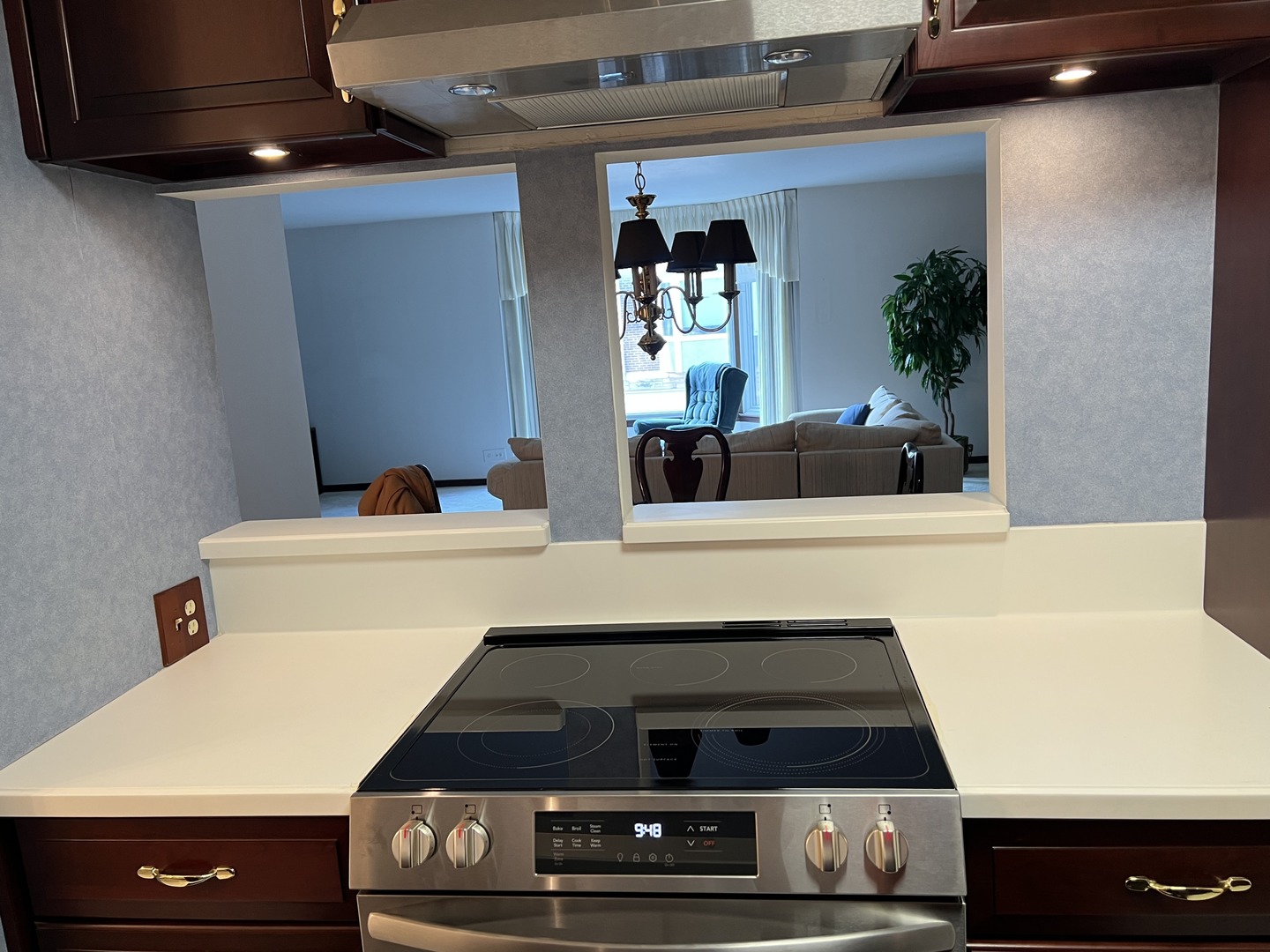 500 Thames Parkway #1F, Park Ridge, IL 60068