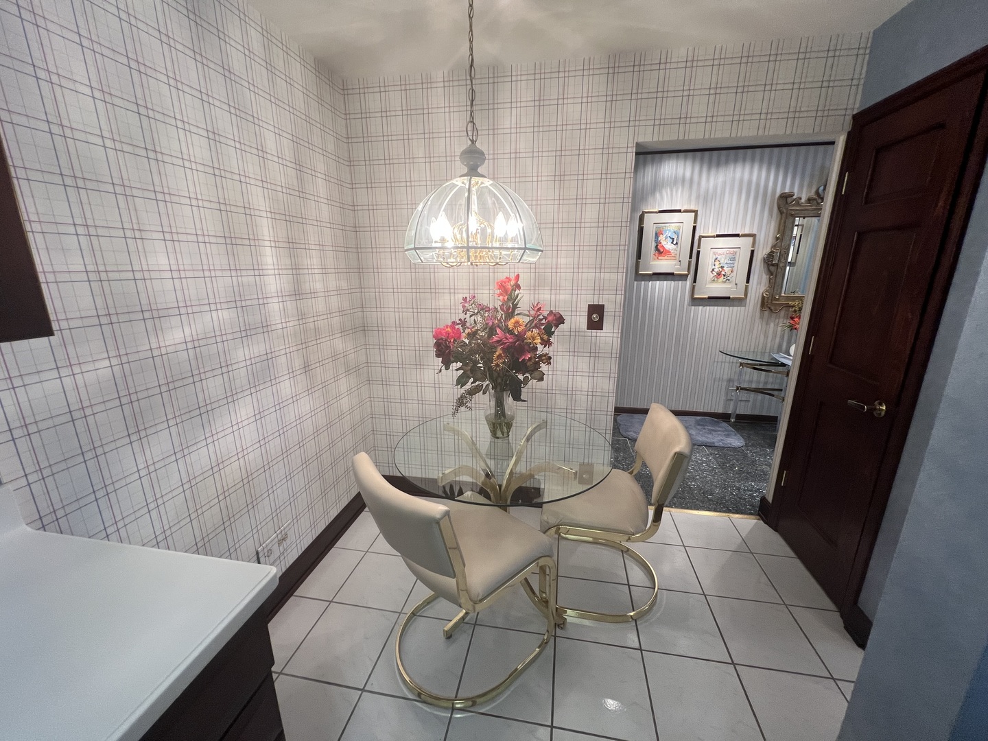 500 Thames Parkway #1F, Park Ridge, IL 60068