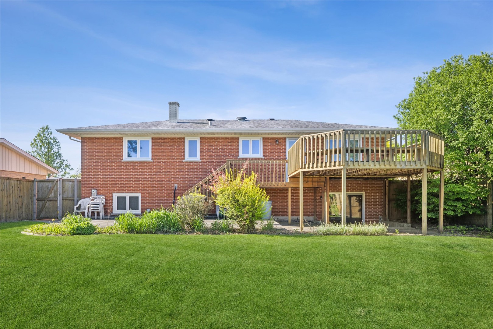 6521 Cedar Road, Oak Forest, IL 60452