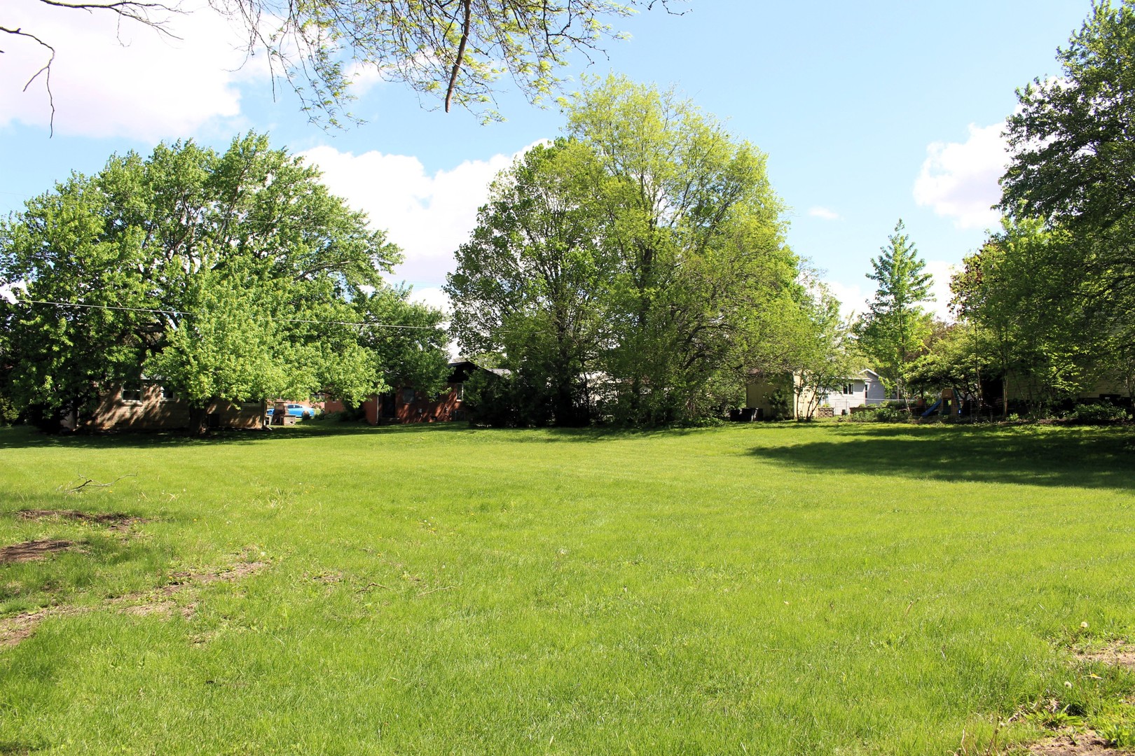 600 E Cedar Street, Leroy, IL 61752