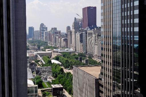 222 N Columbus Drive #2402, Chicago, IL 60601