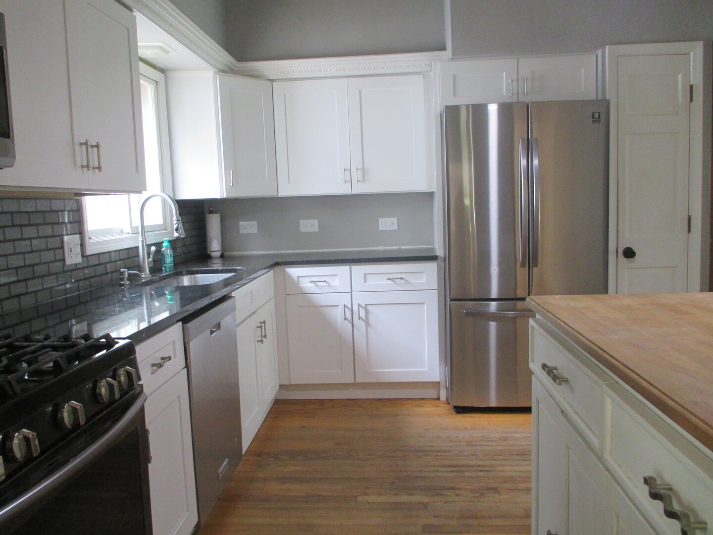 2N131 Willard Street, Carol Stream, IL 60188