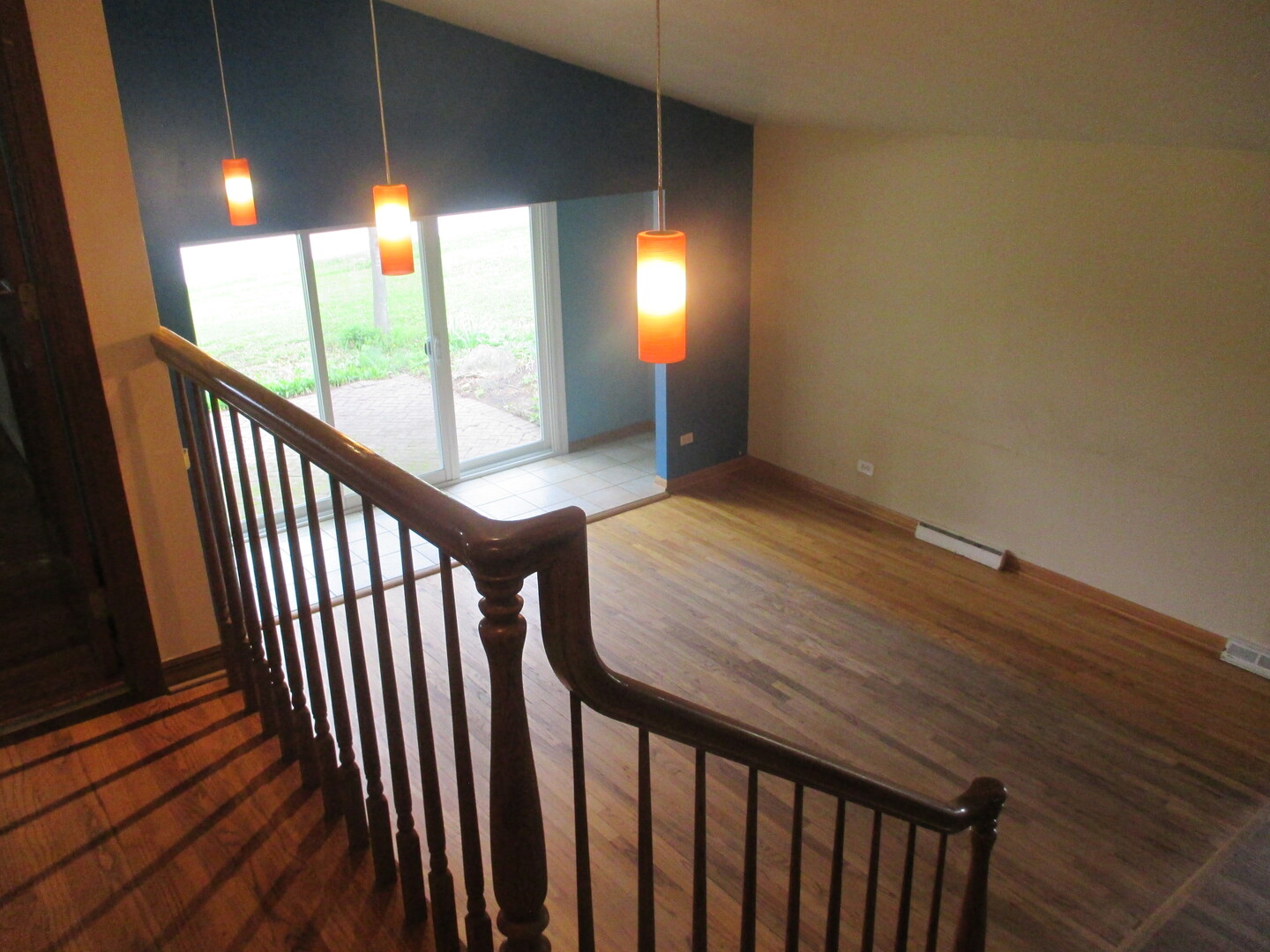 2N131 Willard Street, Carol Stream, IL 60188