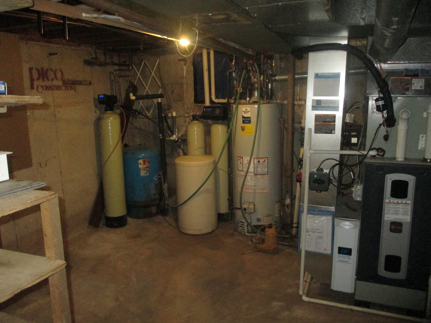 2N131 Willard Street, Carol Stream, IL 60188