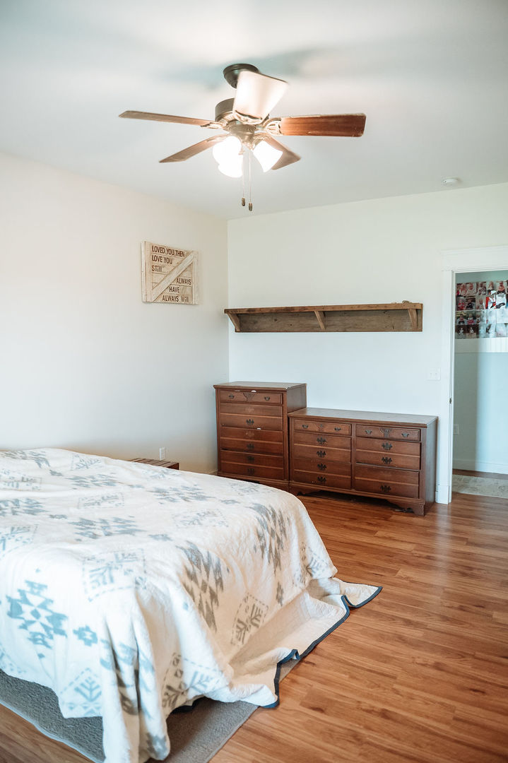 466 County Road 100, Sadorus, IL 61872