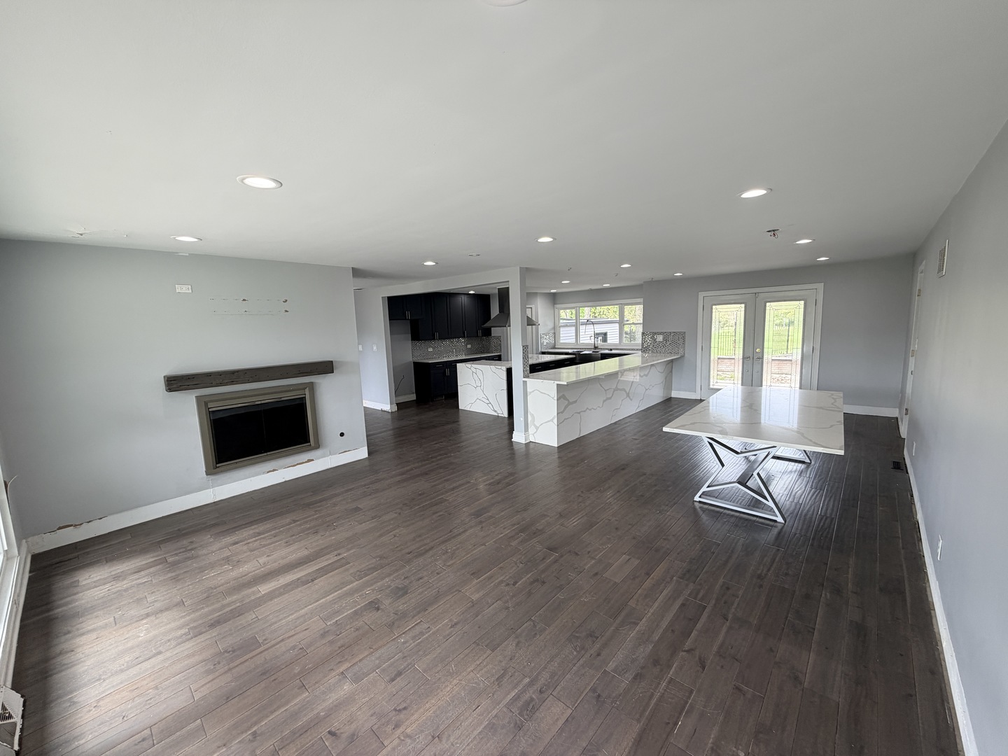 25716 S Stoney Island Avenue, Crete, IL 60417