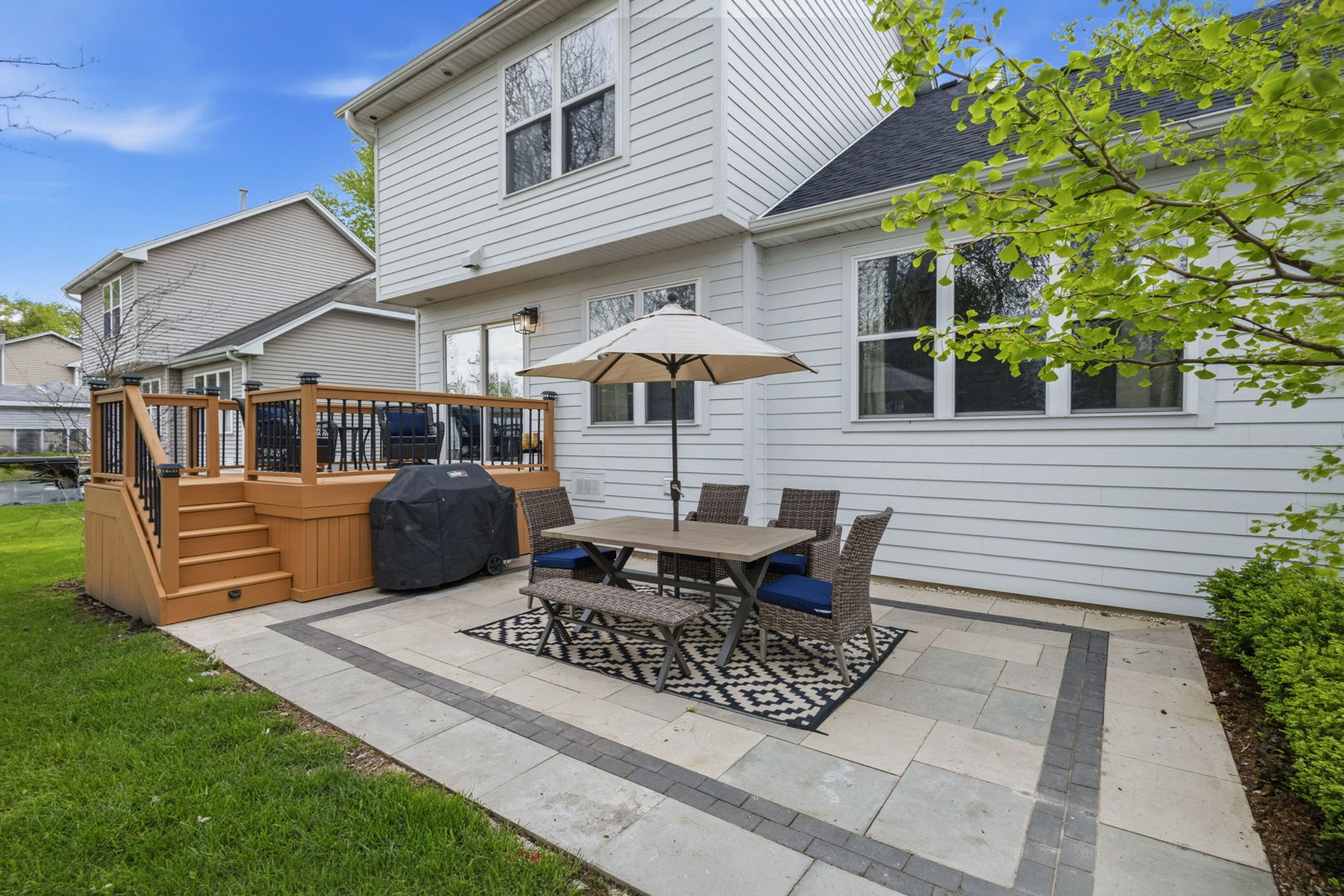 150 Wilson Way, South Elgin, IL 60177