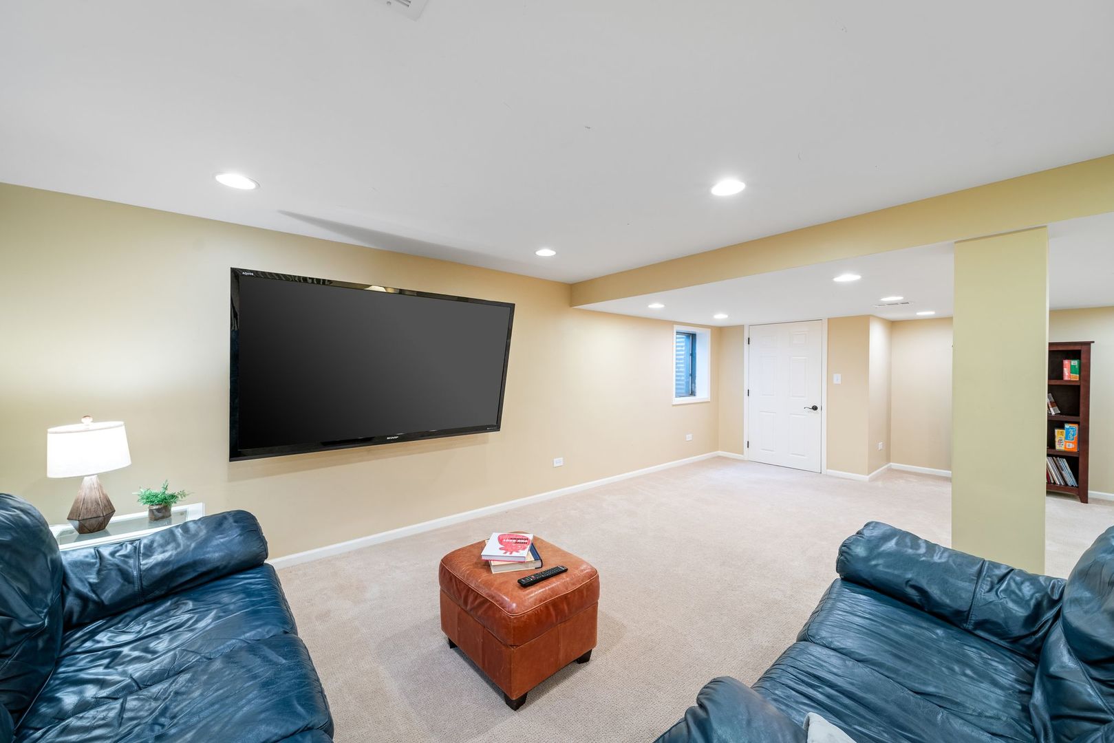 2405 Cimarron Court, Naperville, IL 60565